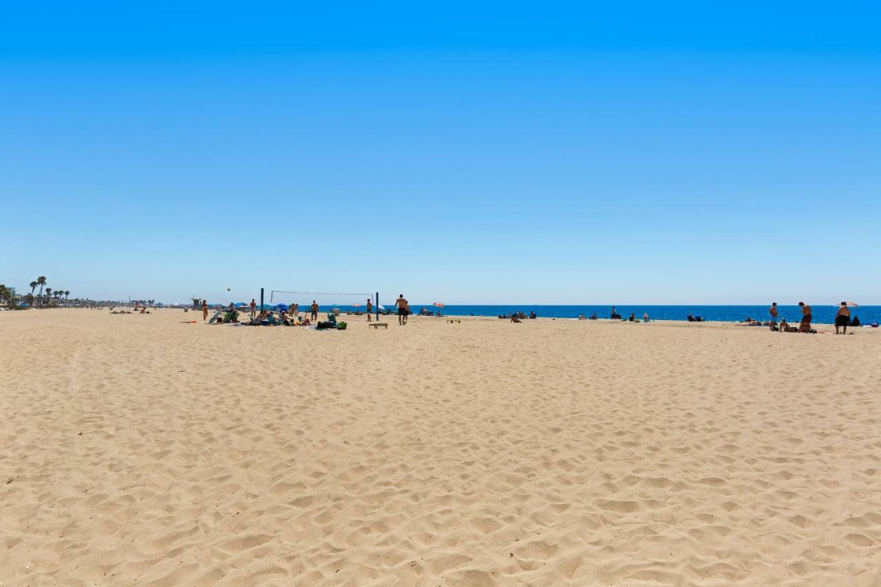 Upper Level Beach Retreat Νιούπορτ Μπιτς Εξωτερικό φωτογραφία
